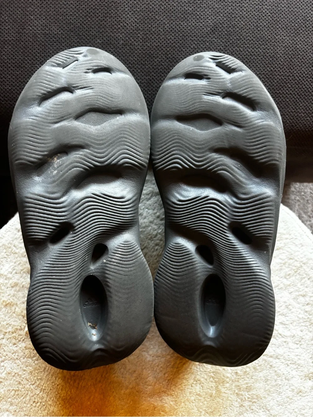 Yeezy foam runner sz 12